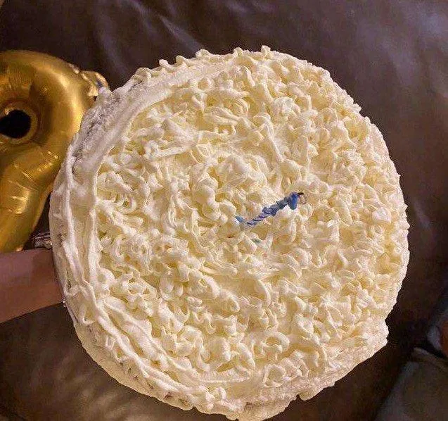 Bánh kem do chính tay Đặng Siêu làm (Nguồn: Internet)