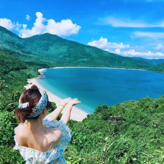 Từ tháng 3 đến tháng 9 là thời gian du lịch lý tưởng tại bán đảo Sơn Trà (Nguồn: Internet)