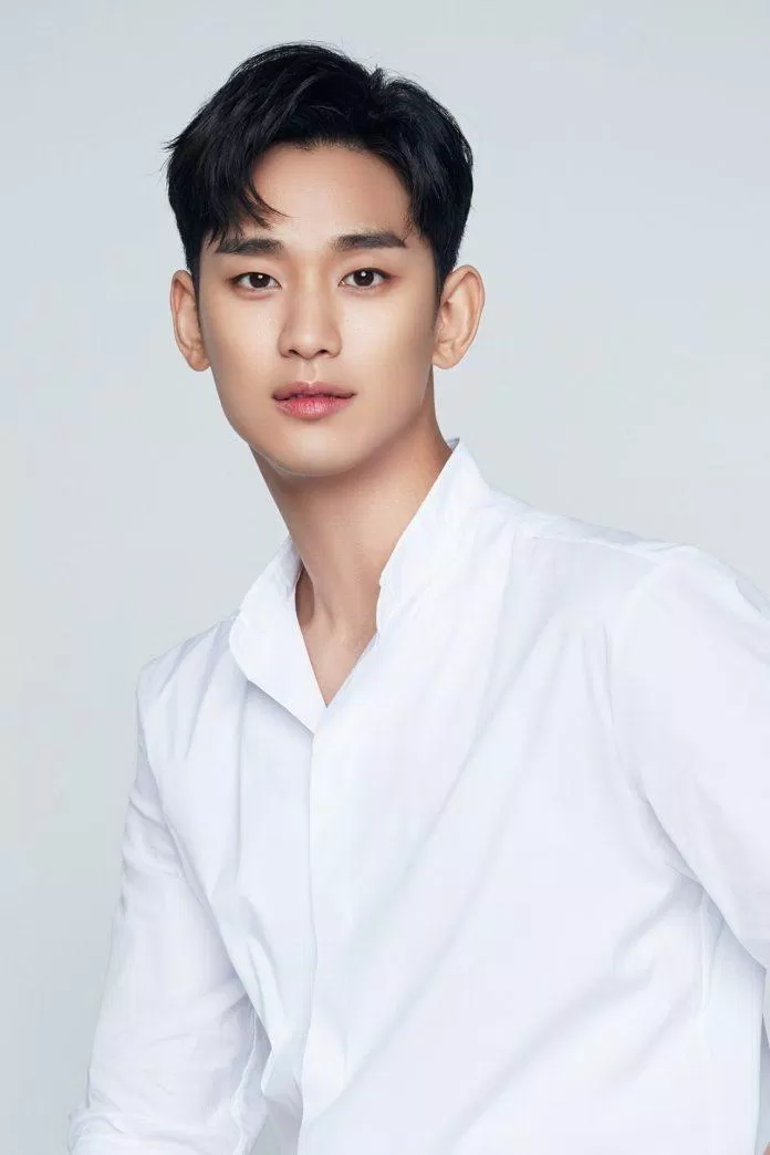 Ngôi sao phim Điên Thì Có Sao, mỹ nam Kim Soo Hyun giành vị trí đầu bảng. (Nguồn: Internet)