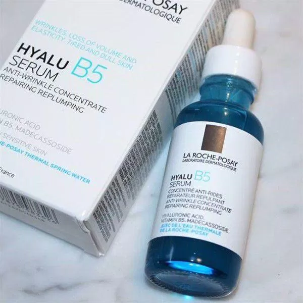 La Roche Posay Hyalu B5 serum thiết kế tinh tế, thu hút người nhìn.( Nguồn: internet).