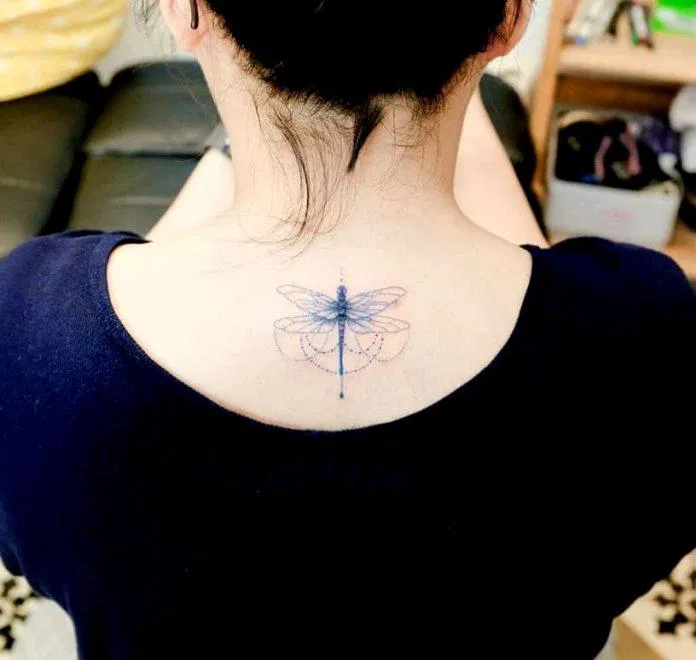 Mẫu hình xăm đẹp cho nữ. (Ảnh: Nguyễn Thị Hải Hà) Mẫu hình xăm đẹp cho nữ. (Ảnh: Nguyễn Thị Hải Hà)