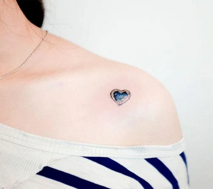 Hình xăm đẹp trên vai. (Ảnh: Nguyễn Thị Hải Hà) Hình xăm đẹp trên vai. (Ảnh: Nguyễn Thị Hải Hà)