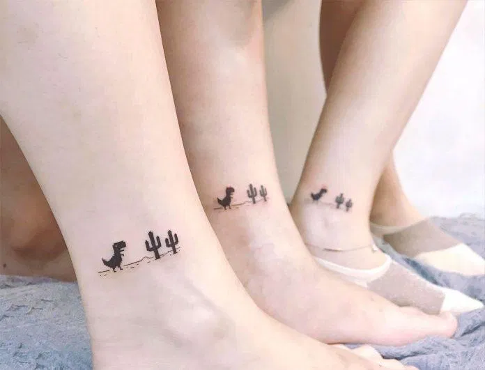 Hình xăm độc đáo cho hội bạn thân. (Ảnh: Internet) Hình xăm độc đáo cho hội bạn thân. (Ảnh: Internet)