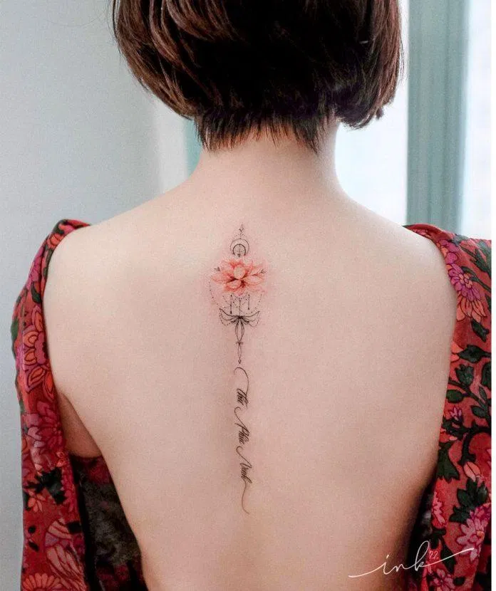 Mẫu hình xăm đẹp cho nữ. (Ảnh: Nguyễn Thị Hải Hà) Mẫu hình xăm đẹp cho nữ. (Ảnh: Nguyễn Thị Hải Hà)