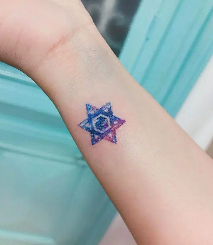 hình xăm ý nghĩa cho con gái 12 Hình xăm nhỏ đẹp cho nữ. (Ảnh: Facebook Nguyễn Thị Hải Hà)