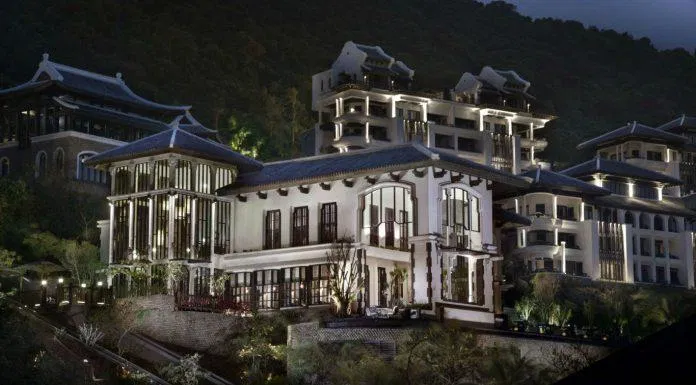 Toàn cảnh nhà hàng La Maison 1888 nhìn từ bên ngoài (Ảnh: Internet). Toàn cảnh nhà hàng La Maison 1888 nhìn từ bên ngoài (Ảnh: Internet).