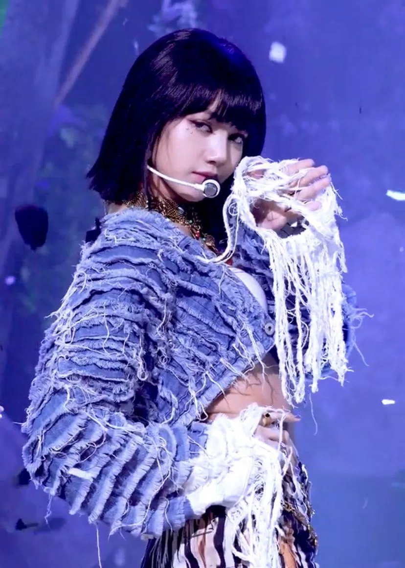 Cả 2 fancam "How You Like That" của Lisa đều sở hữu lượng xem cao nằm trong danh sách này (Ảnh: Internet)