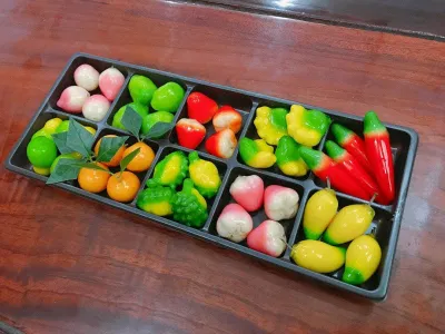 Bánh đậu xanh trái cây với nhiều hình thù, màu sắc bắt mắt