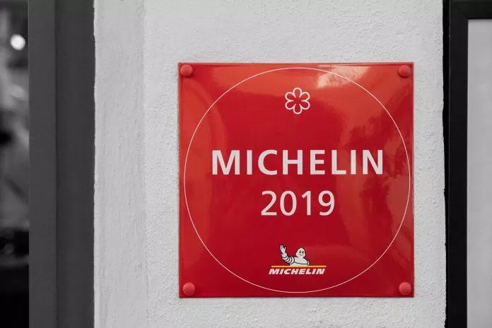 Một sao Michelin có vẻ khá "dễ xơi" nhỉ! (Ảnh: Internet). Một sao Michelin có vẻ khá "dễ xơi" nhỉ! (Ảnh: Internet).