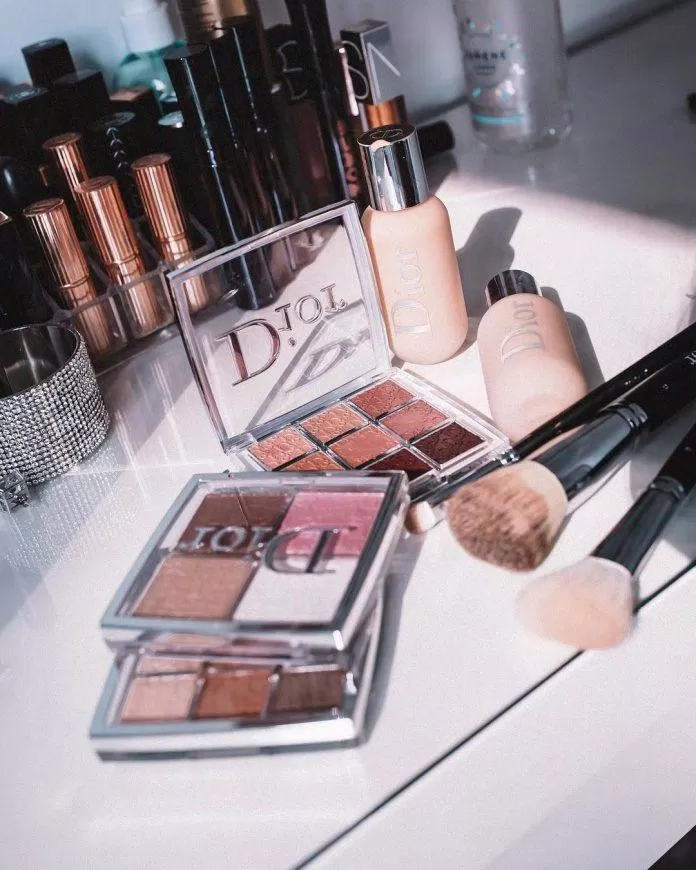 Mỗi sản phẩm mỹ phẩm của Dior đều mang trong minh một sự sang chảnh và thanh lịch chuẩn quý cô nước Pháp (Nguồn: Internet).