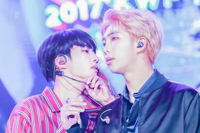 Top 5 couple yêu thích của Army trong Bangtan ngọt ngào đến sún răng người hâm mộ! ARMY BTS Couple yêu thích trong Bangtan ngọt ngào người hâm mộ top 5