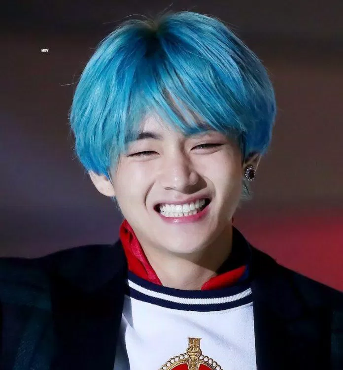 V chính thức trở thành thần tượng Kpop đầu tiên và duy nhất trong lịch sử có quảng cáo sinh nhật được xuất hiện trên tờ báo quốc tế TIME quyền lực. (Nguồn: Internet) V chính thức trở thành thần tượng Kpop đầu tiên và duy nhất trong lịch sử có quảng cáo sinh nhật được xuất hiện trên tờ báo quốc tế TIME quyền lực. (Nguồn: Internet)