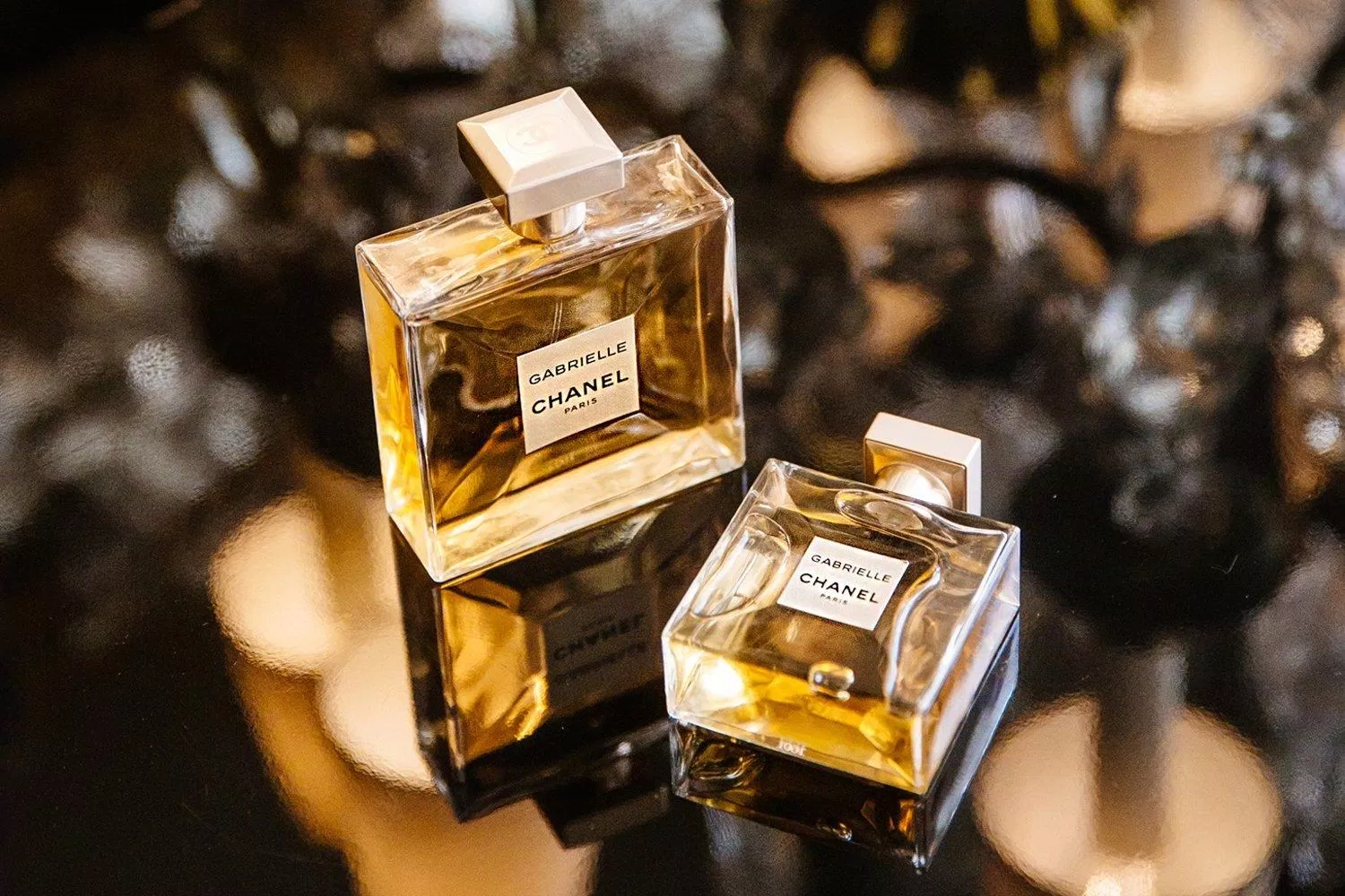 Nước hoa là một dòng sản phẩm nổi tiếng phất trong lĩnh vực mỹ phẩm, làm đẹp của Chanel (ảnh: internet)