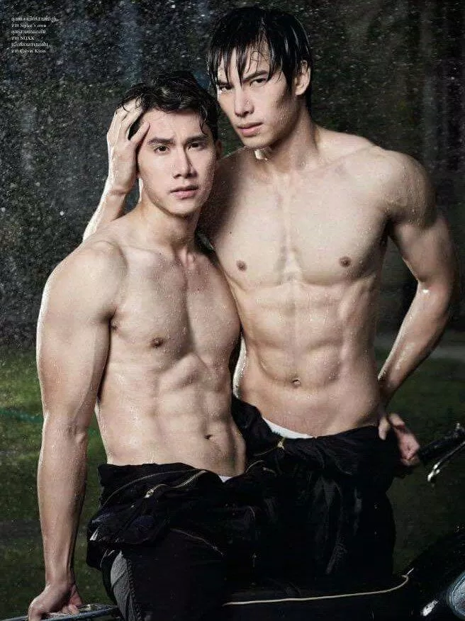 Hai anh chàng nóng bỏng với những cảnh phim đam mỹ "hot" không kém. (Ảnh: Internet)