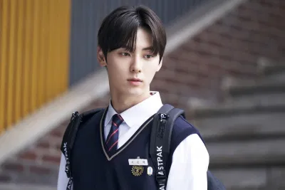 Nam sinh Minhyun trong "Live On" (ảnh: Internet).