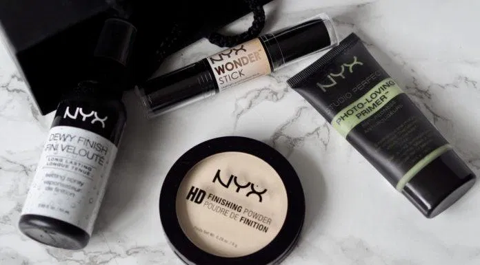 NYX Studio Perfect Photo-Loving Primer là sản phẩm mà làn da lão hóa nên thử (Nguồn: Internet).