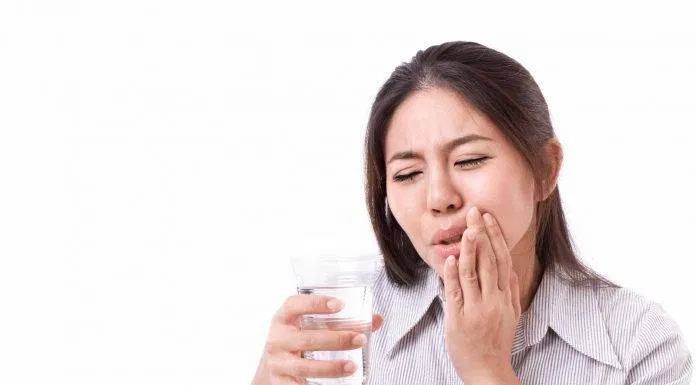 Khi bạn thấy đau tức là sâu răng đã tiến triển được một thời gian rồi đấy (Ảnh: Internet). Khi bạn thấy đau tức là sâu răng đã tiến triển được một thời gian rồi đấy (Ảnh: Internet).