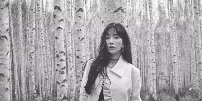 Một cảnh trong MV This Christmas (Ảnh: Internet) Một cảnh trong MV This Christmas (Ảnh: Internet)