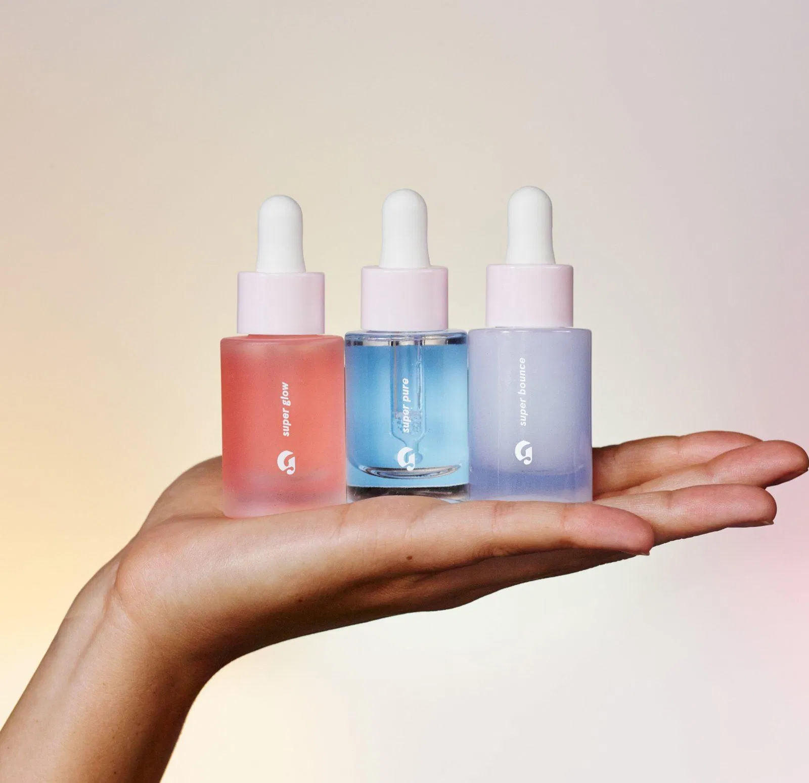 Tùy vào nhu cầu dưỡng da mà các bạn nên lựa chọn các loại serum đặc trị phù hợp nhé. (nguồn: Internet)