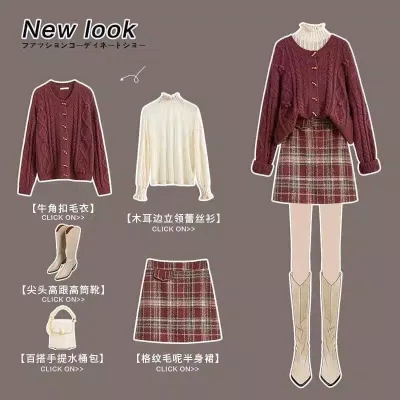 Áo Cardigan đỏ khoác ngoài áo kiểu mix cùng chân váy caro đỏ (nguồn: Internet)