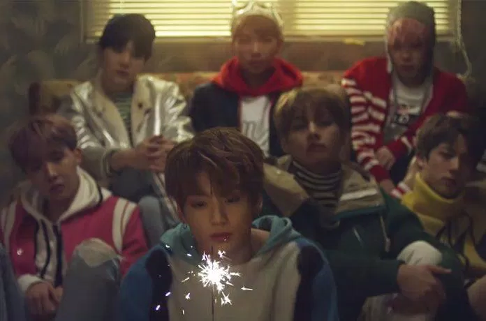 MV và vũ đạo của Spring Day có liên hệ mật thiết với thảm hòa chìm phà Sewol (Ảnh: Internet)