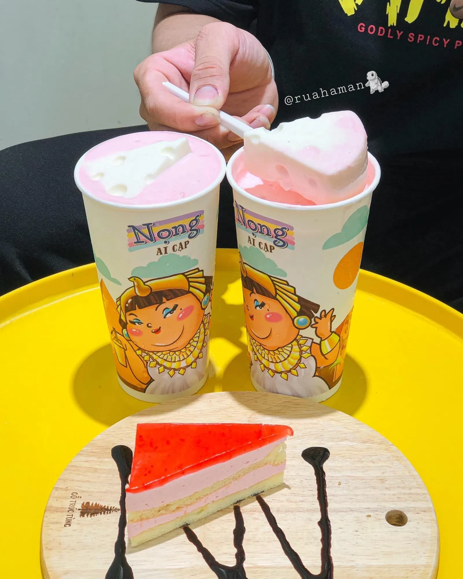 Trà sữa Nọng có đựng siêu cưng sẵn sàng mê hoặc các cô nàng (Ảnh: Internet).