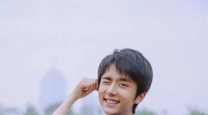 Poster Phim Xin Chào, Ngày Xưa Ấy (Ảnh: Internet) Poster Phim Xin Chào, Ngày Xưa Ấy (Ảnh: Internet)