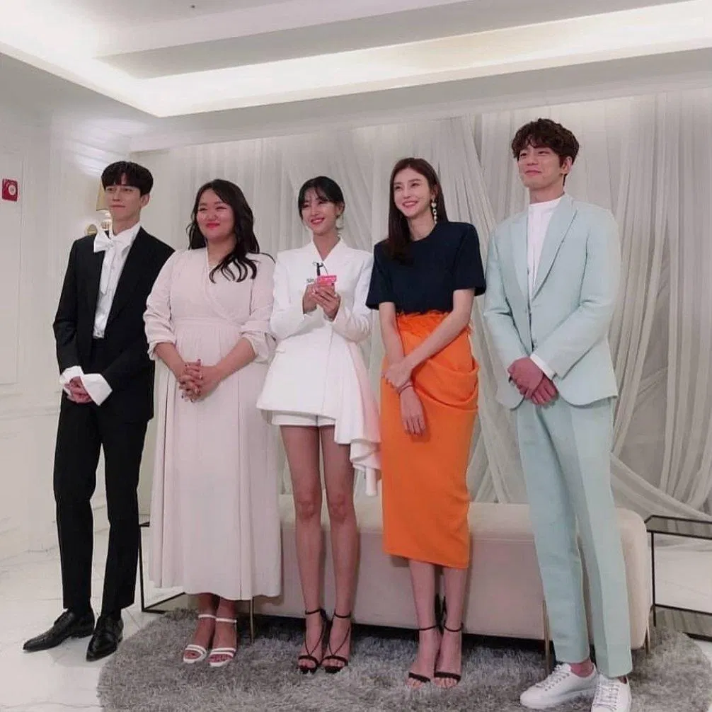 Dàn diễn viên phim Mùi hương bí ẩn. (Nguồn: Internet)