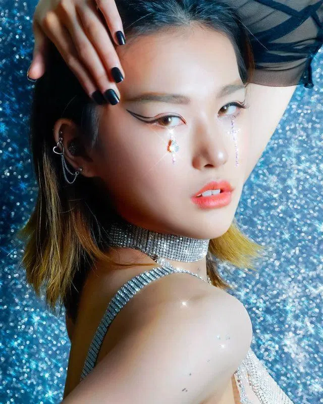 Thành viên của nhóm nhạc nữ Craxy. (Nguồn: Internet) Thành viên của nhóm nhạc nữ Craxy. (Nguồn: Internet)