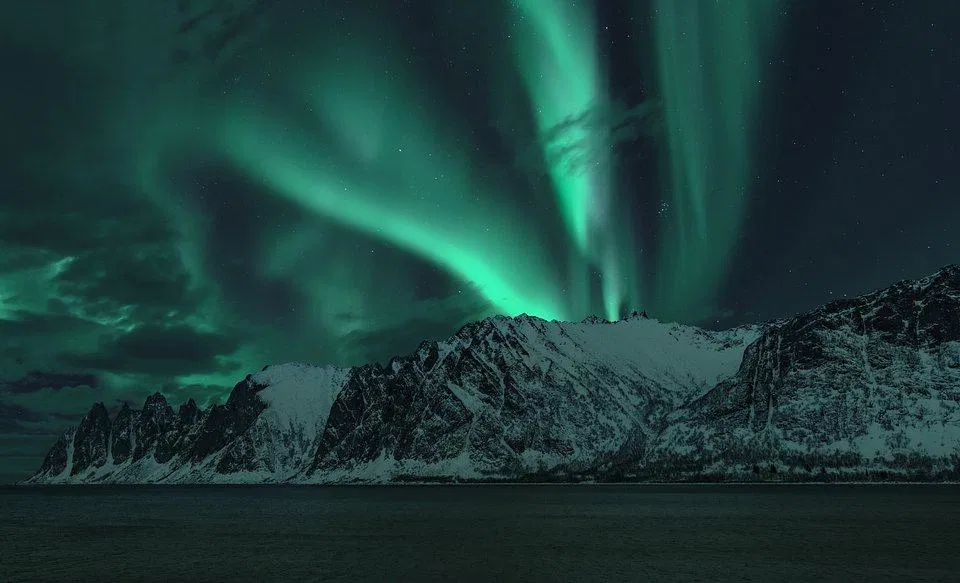 Ảnh chụp tại đảo Senja, Na Uy (Ảnh: Internet). Ảnh chụp tại đảo Senja, Na Uy (Ảnh: Internet).