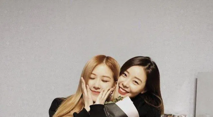 Rosé và BLACKPINK quen biết nhau lần đầu tiên tại nhà thờ. (Ảnh: Internet)