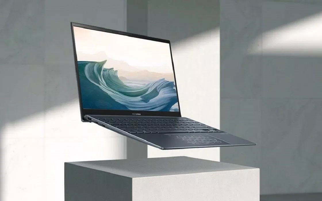 ASUS ZenBook 13 UX325 (Nguồn: Internet)