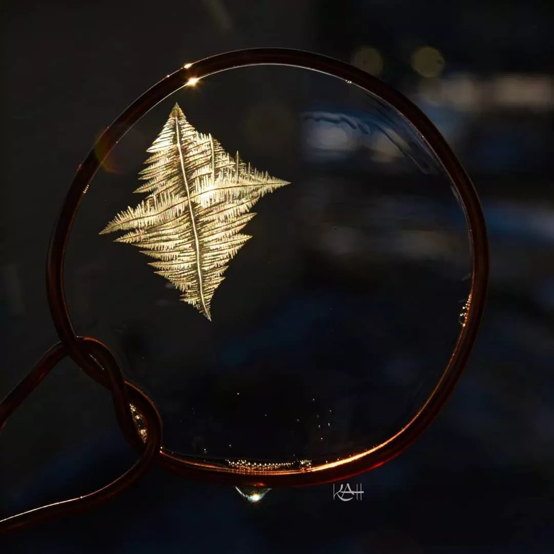 Thậm chí khi trời quá lạnh thì chưa kịp thổi bong bóng đã đóng băng. (Ảnh: Internet) Thậm chí khi trời quá lạnh thì chưa kịp thổi bong bóng đã đóng băng. (Ảnh: Internet)