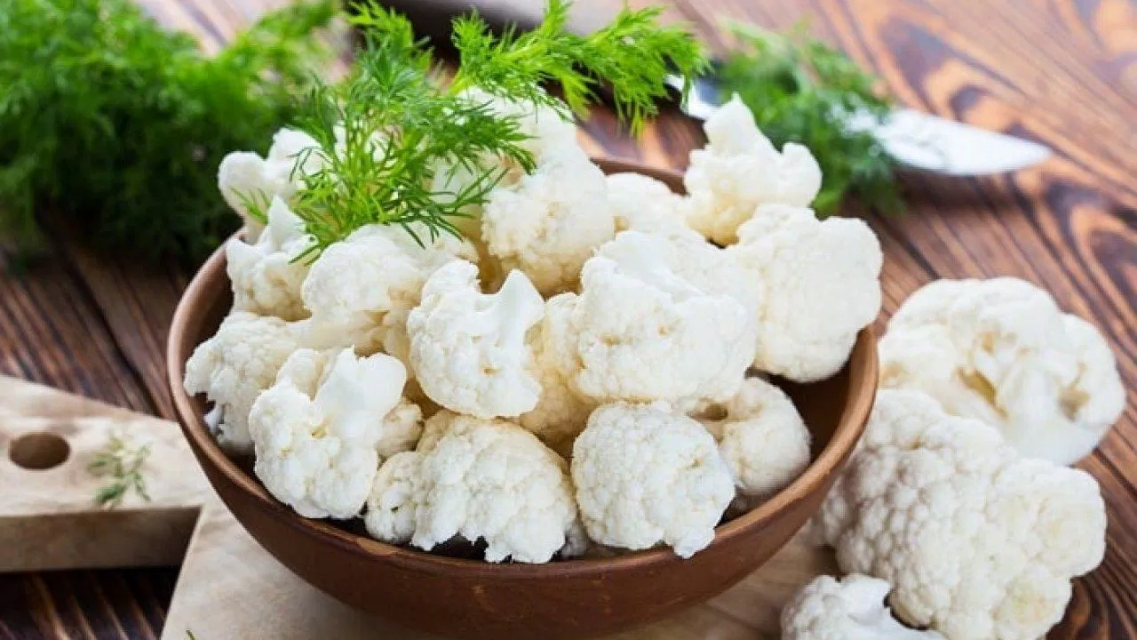 Súp lơ trắng là một loại thực phẩm tốt người bị trào ngược dạ dày (Nguồn: Internet). Súp lơ trắng là một loại thực phẩm tốt người bị trào ngược dạ dày (Nguồn: Internet).