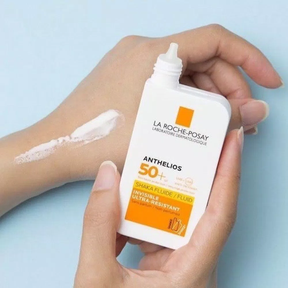 Kem chống nắng La Roche-Posay Anthelios Shaka Fluid SPF 50+ (Nguồn: Internet)