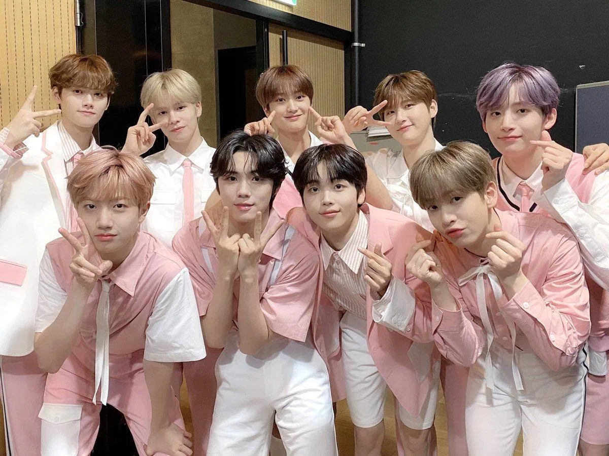 Nhóm Cravity gồm 9 thành viên (Ảnh: Internet).