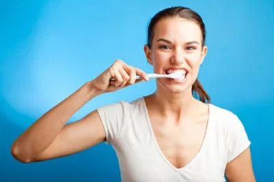 Nhớ đánh răng đúng cách mỗi ngày bạn nhé! (Nguồn: Internet). Nhớ đánh răng đúng cách mỗi ngày bạn nhé! (Nguồn: Internet).