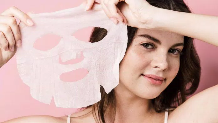 Hãy tạo thói quen đắp mặt nạ 2- 3 lần/ tuần bạn nhé (Nguồn: Internet).