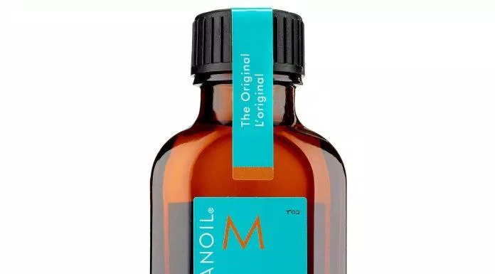 Dầu dưỡng tóc Moroccanoil Treatment Original giúp cấp ẩm và tạo độ bóng cho tóc ( Nguồn: internet)