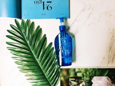 Dầu tẩy trang A.L.L. Clear Oil. (Nguồn: Internet).