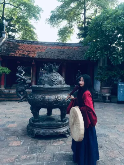 Thiếu nữ "xuyên không" về thời Lê (Nguồn: Thu Hoài).