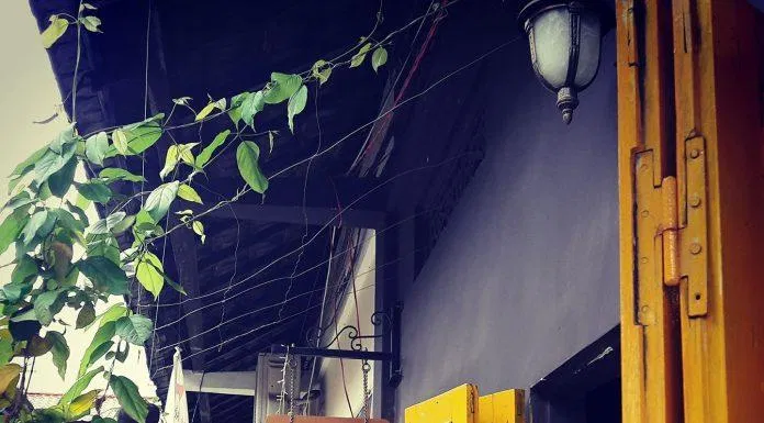Một góc nhỏ xinh tại La Pensée Café & Librairie (Nguồn: Internet)