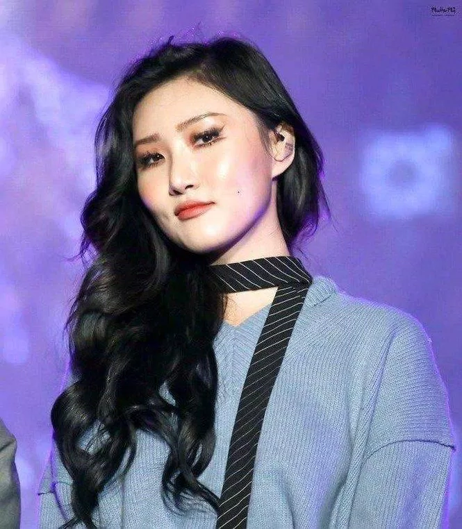 Hwasa (MAMAMOO) (ảnh: Internet)