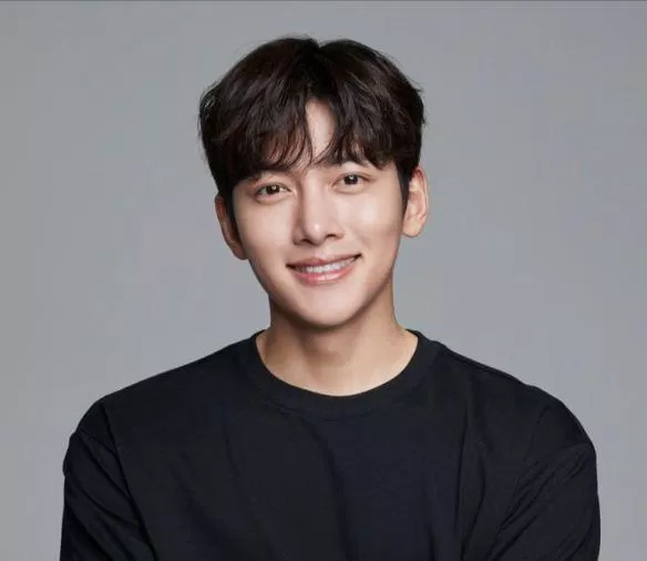 Ji Chang Wook sở hữu kênh Youtube đáng xem. (Nguồn: Internet)