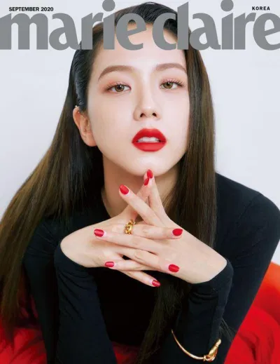 Nhan sắc rực rỡ mỹ miều của Jisoo trên Marie Claire số kim cửu (Nguồn: Internet)