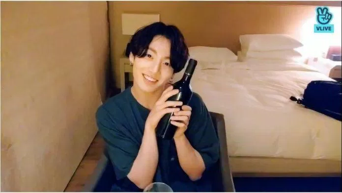 Jungkook (BTS) tổ chức các buổi live-stream thú vị. (Nguồn: Internet)