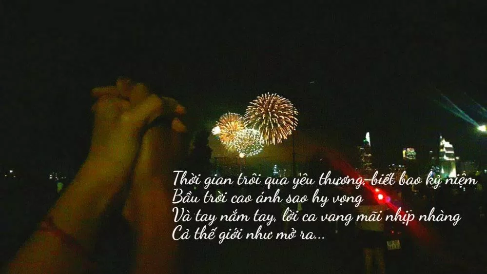 Lời bài hát mang đầy tâm tư hoài niệm, chạm đến nỗi lòng sâu kín của mỗi cô cậu học trò (Ảnh: Internet). Lời bài hát mang đầy tâm tư hoài niệm, chạm đến nỗi lòng sâu kín của mỗi cô cậu học trò (Ảnh: Internet).