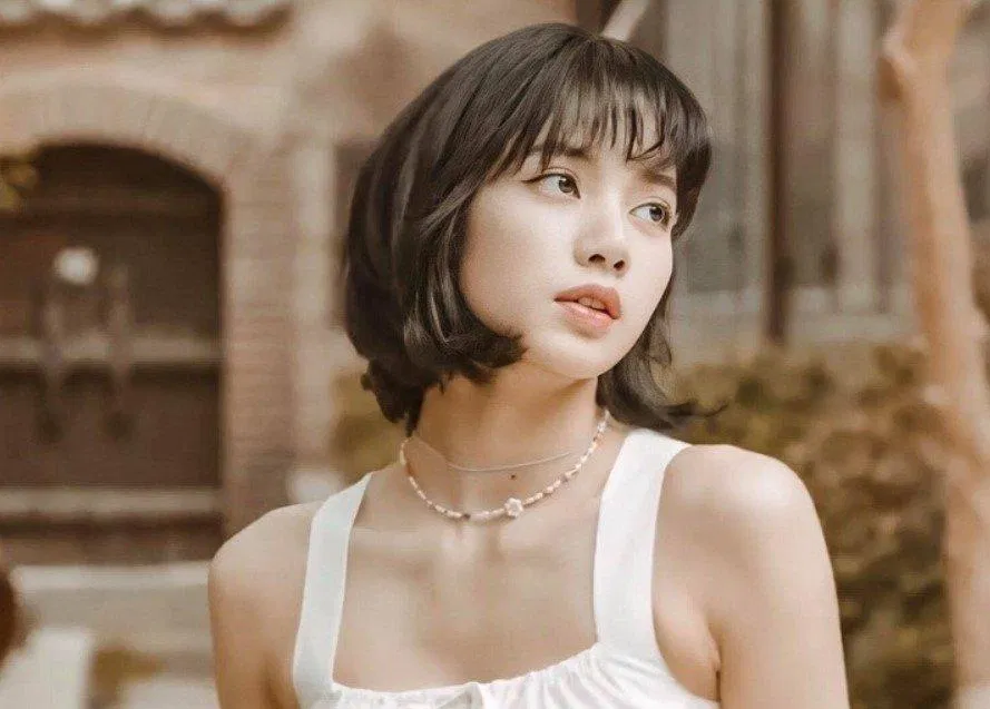 10 idol KPOP được tìm kiếm nhiều nhất trên Google toàn cầu trong năm 2020 Black Pink BTS Google google 2020 google toàn cầu idol KPOP IU J-Hope Jennie Jimin Jin JungKook Lisa RM Suga tìm kiếm tìm kiếm nhiều nhất V