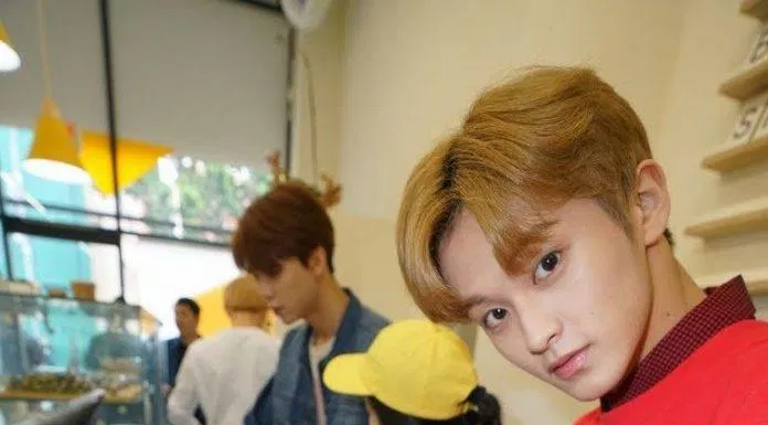 Mark (NCT) không phải là một người giỏi nấu ăn (Ảnh: Internet)