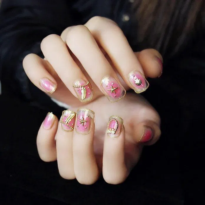 Mẫu nail Tết 2023 hot trend nhất. (Ảnh: Internet)